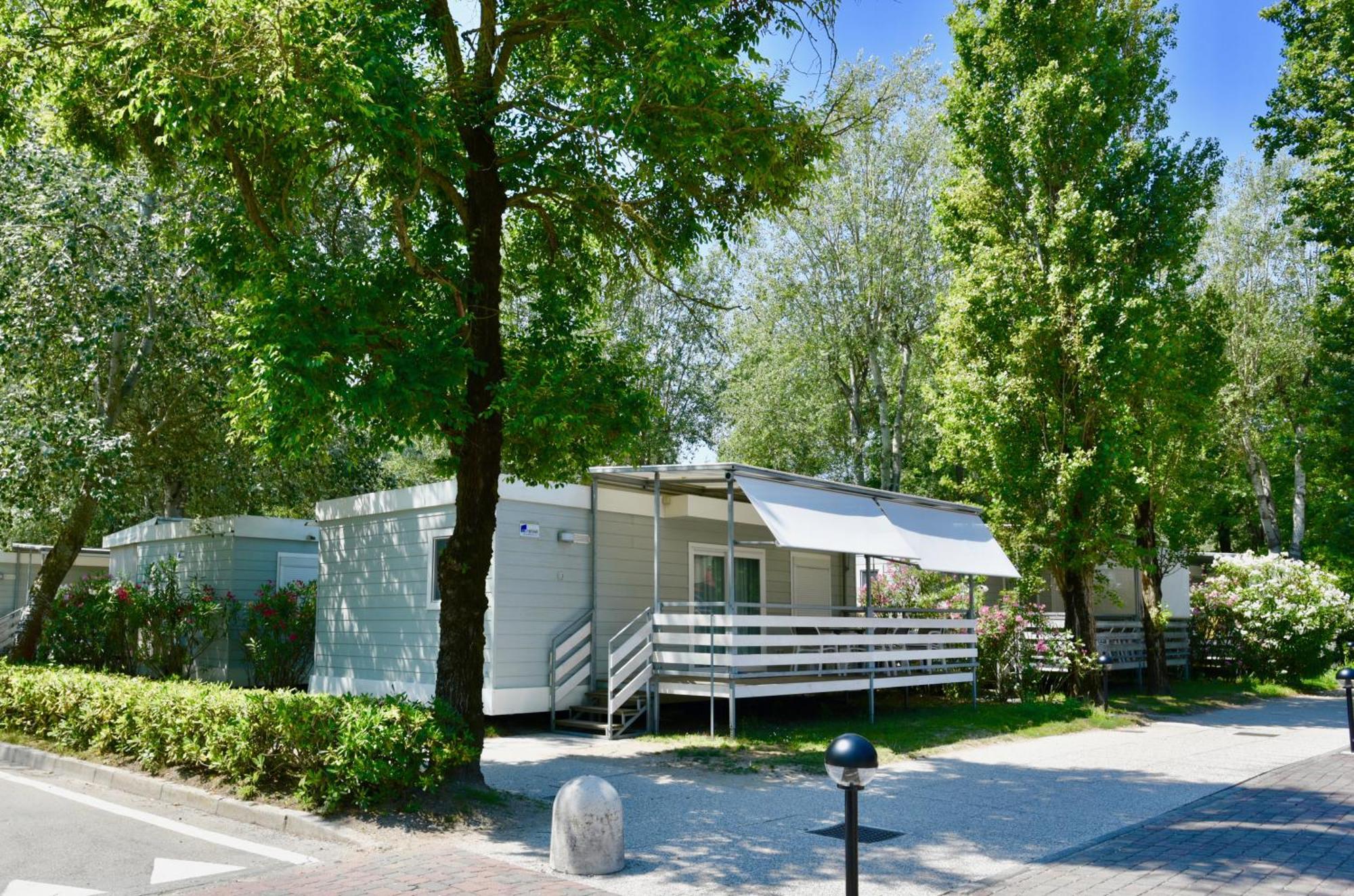 Isamar Holiday Village Ca Lino 客房 照片 Mobile home in a camping in France